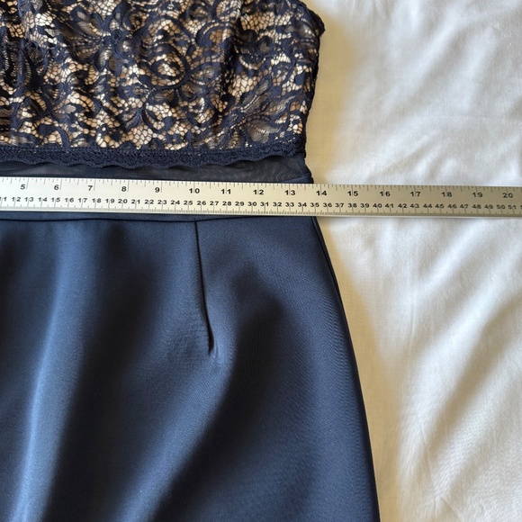 Enfocus Studio Women's Sleeveless Dress Blue 6 Knee Length Lace Bodice Formal - Picture 10 of 14